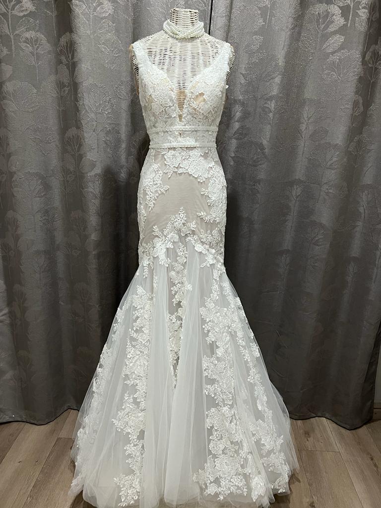 Wedding Dresses for hire
